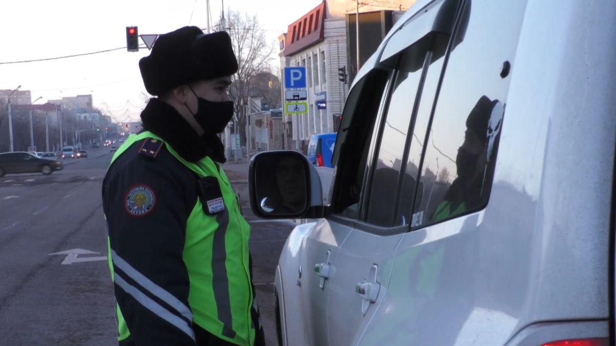 Карантинде күшейтілген тәртіп кезінде қандай құжат алып жүру керек?