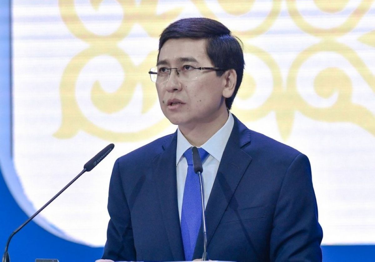 ҰБТ: Асхат Аймағамбетов талапкерлерге сәттілік тіледі