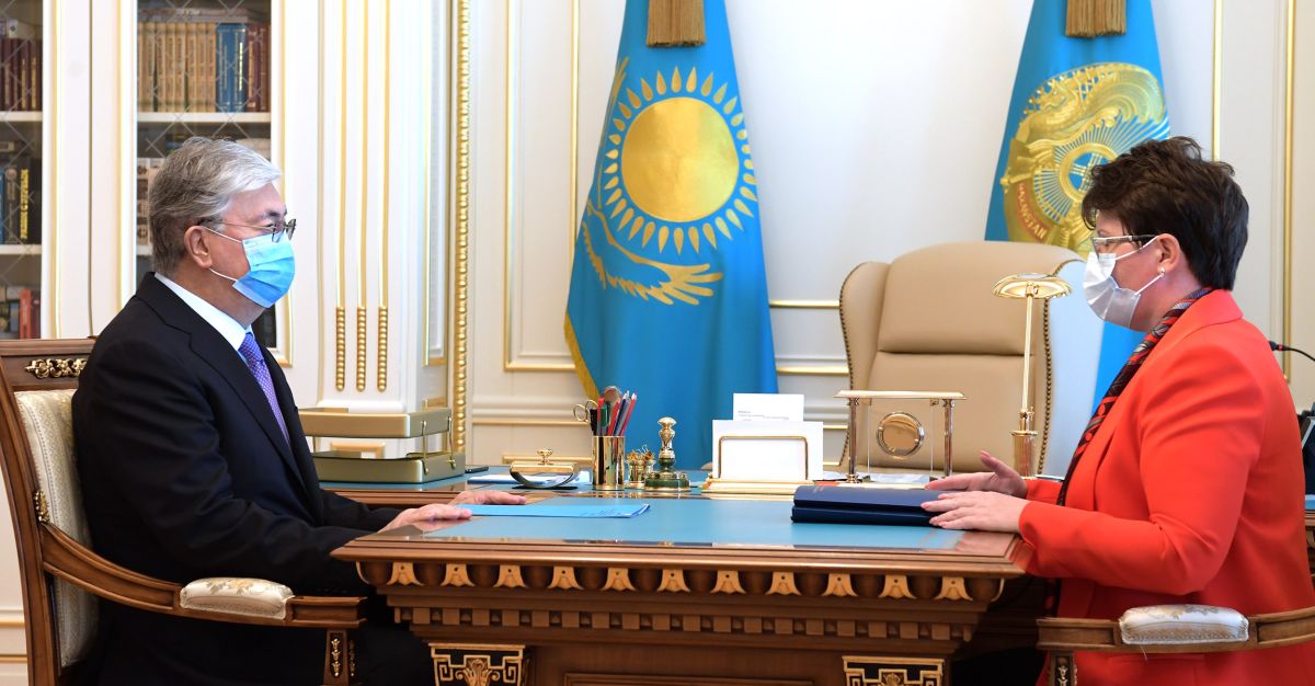 Наталья Годунова Президентке дағдарысқа қарсы бөлінген ақшаға байланысты есеп берді