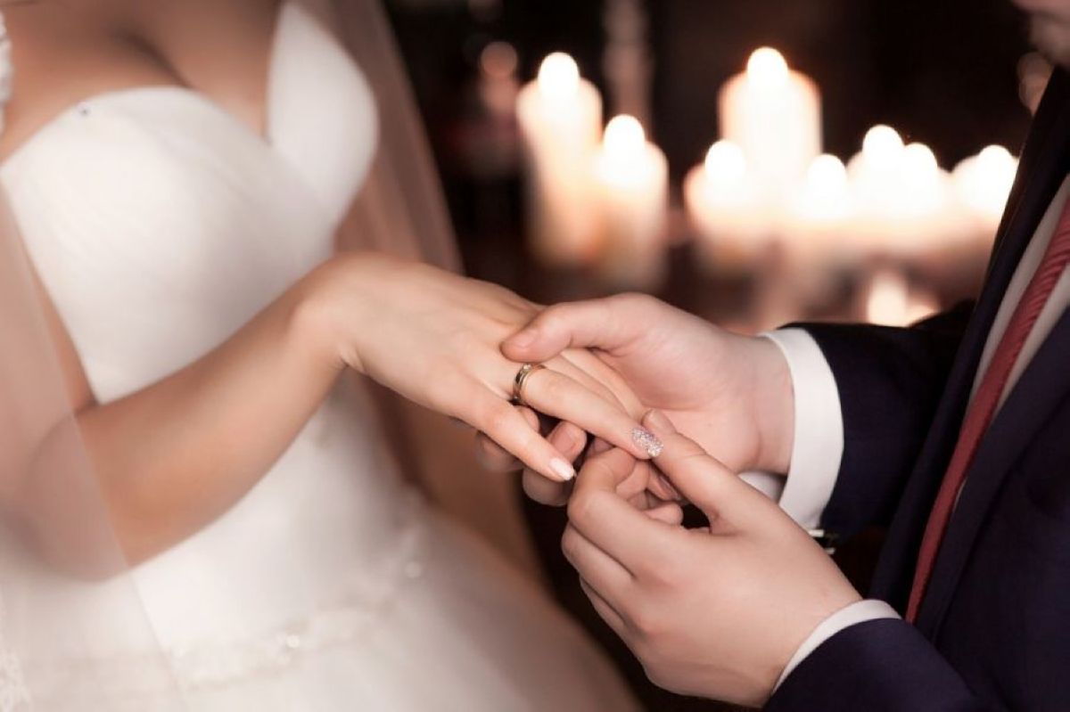 Той алдындағы фотосессияда қалыңдық қайтыс болды (видео)