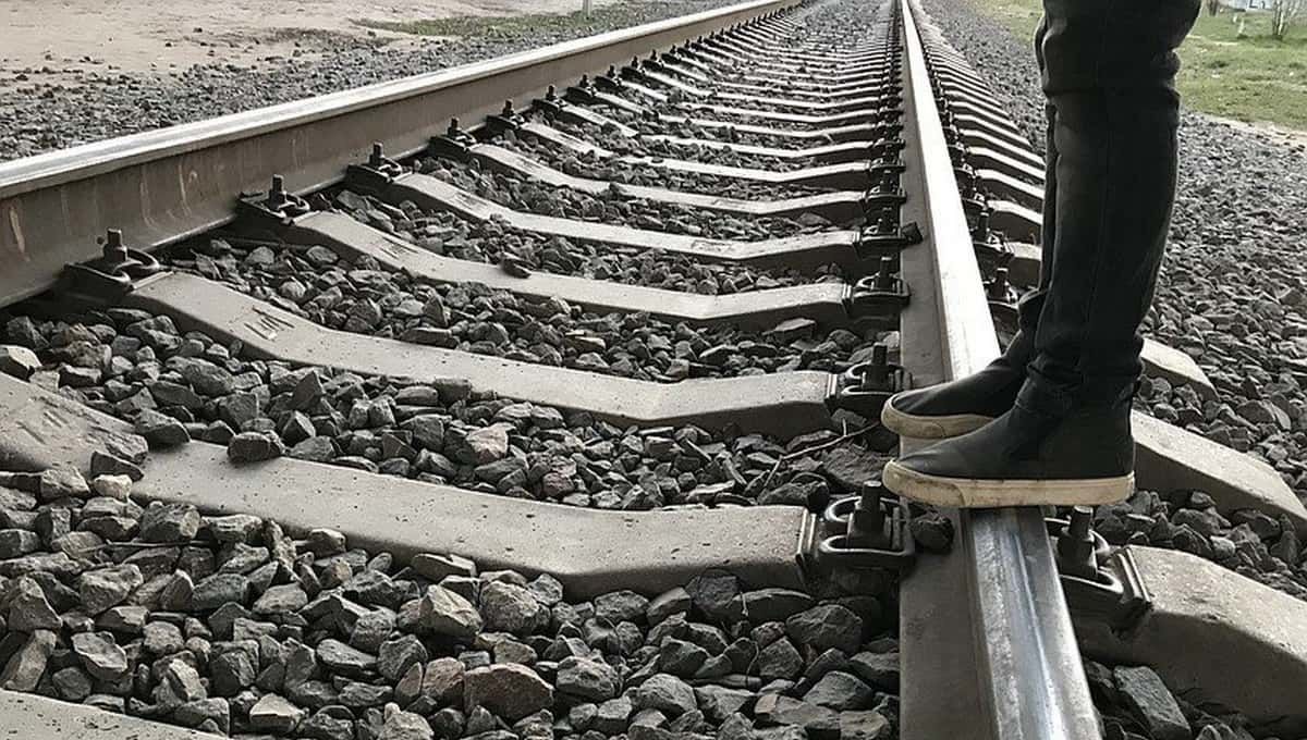 Жыл сайын 50 шақты адамды пойыз басып кетеді