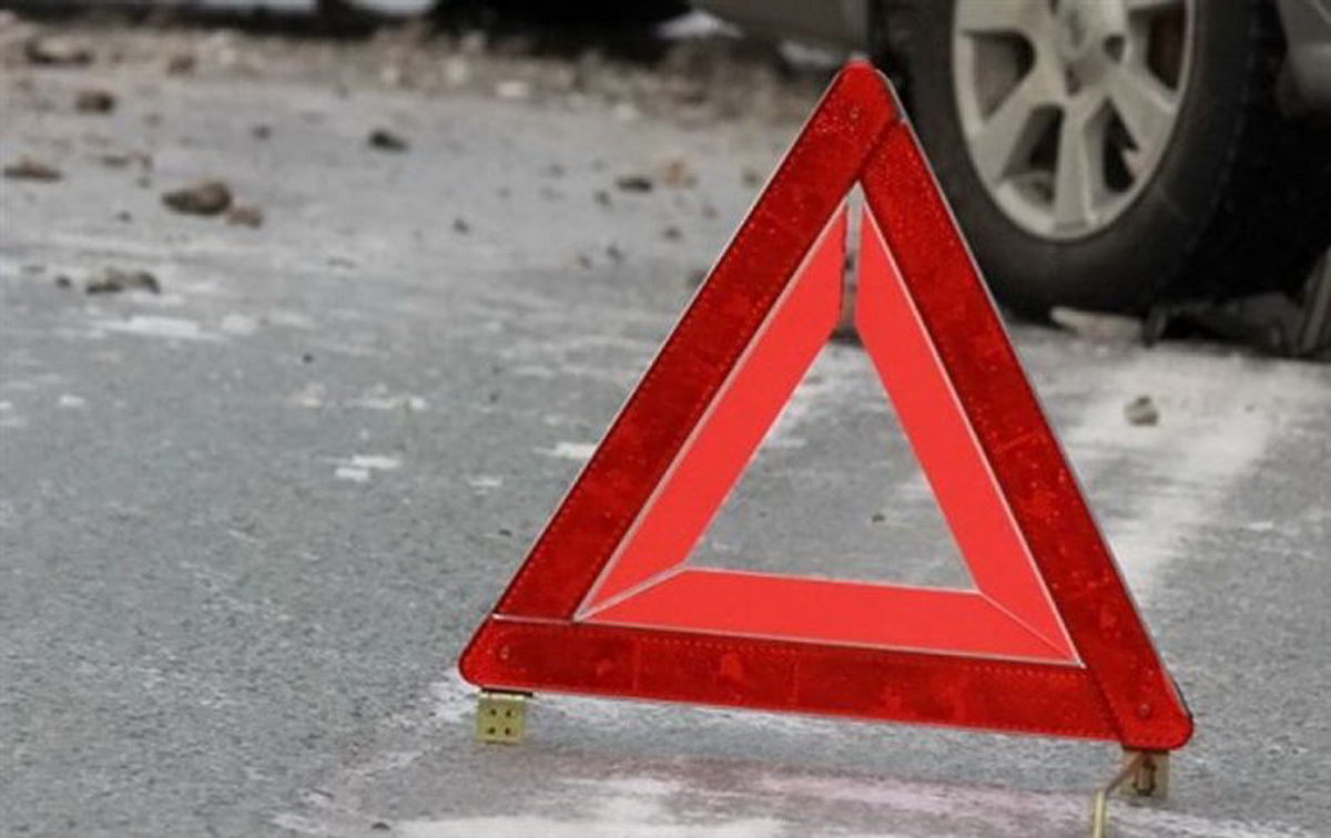Алматы облысында жантүршігерлік жол апатынан жүргізуші мен екі бала қаза тапты