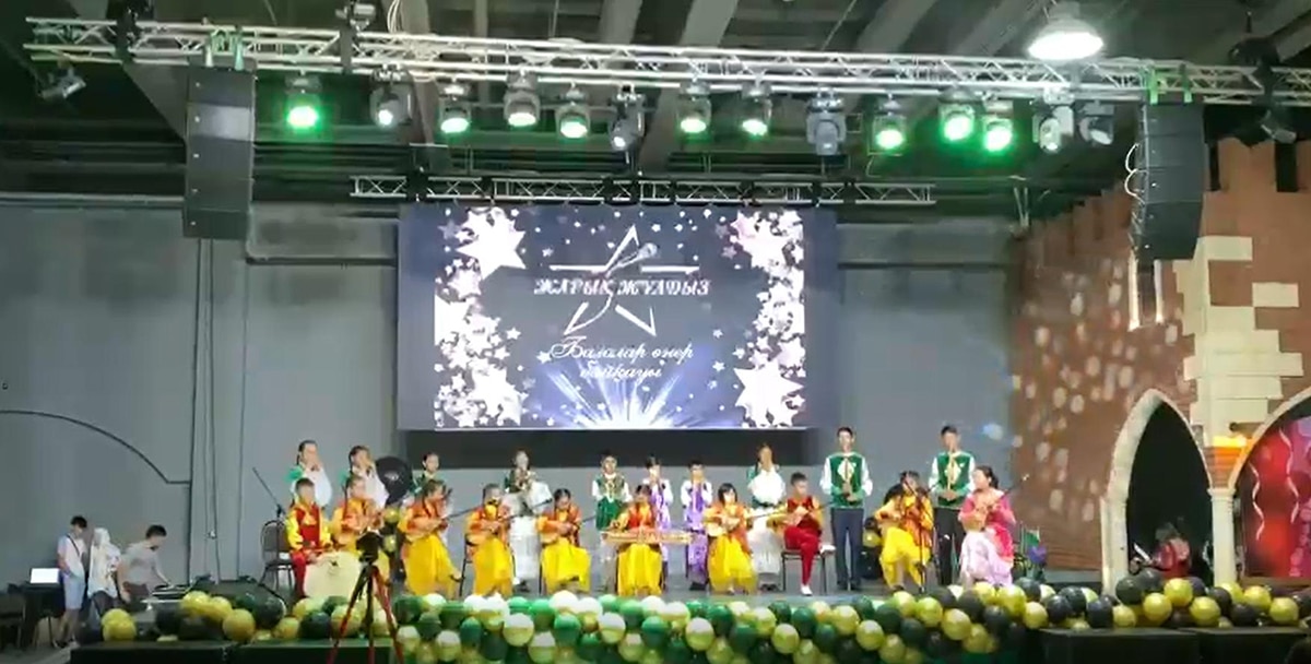 Қатон-Қарағай ауылының оқушылары Алматыда бас жүлдені жеңіп алды