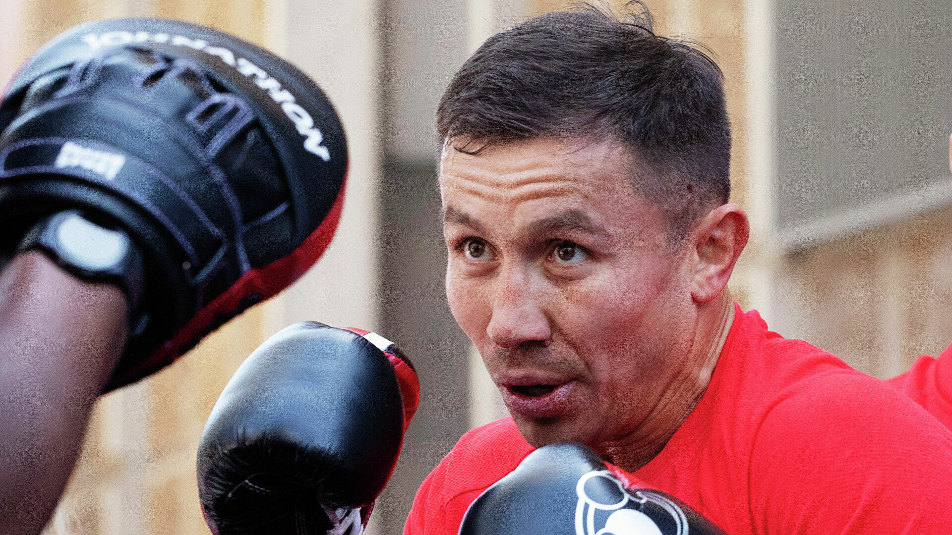 Головкин Канеломен жекпе-жек алдында мәлімдеме жасады