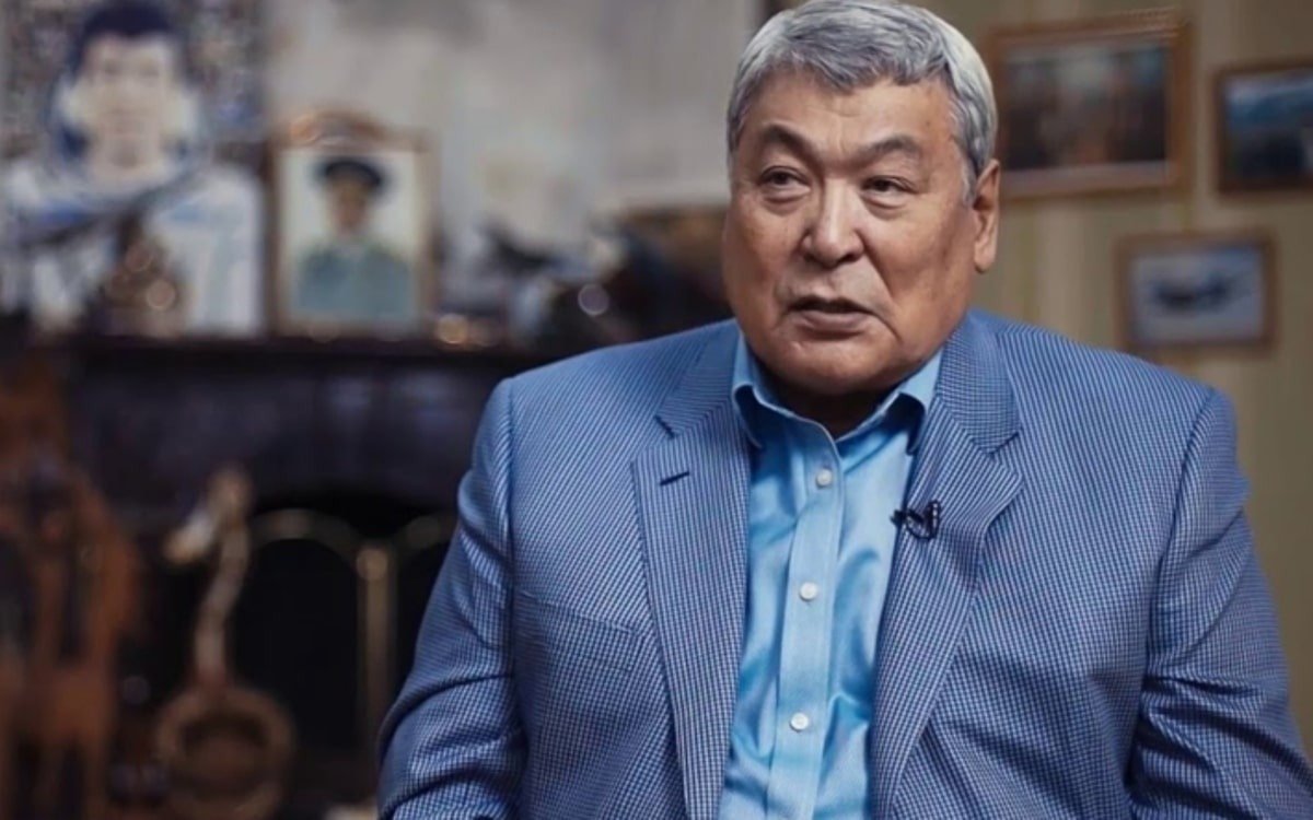 Қолдаймын! - Тоқтар Әубәкіров Президентті жеті жылдық мерзімге сайлау туралы айтты