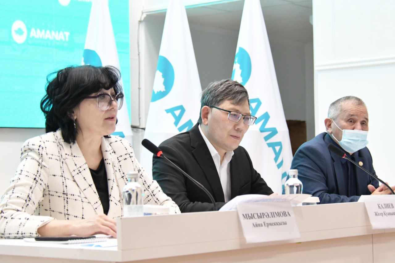 Ақмолада партияға түскен 7 мың арыздың 60 пайызы оң шешімін тапты