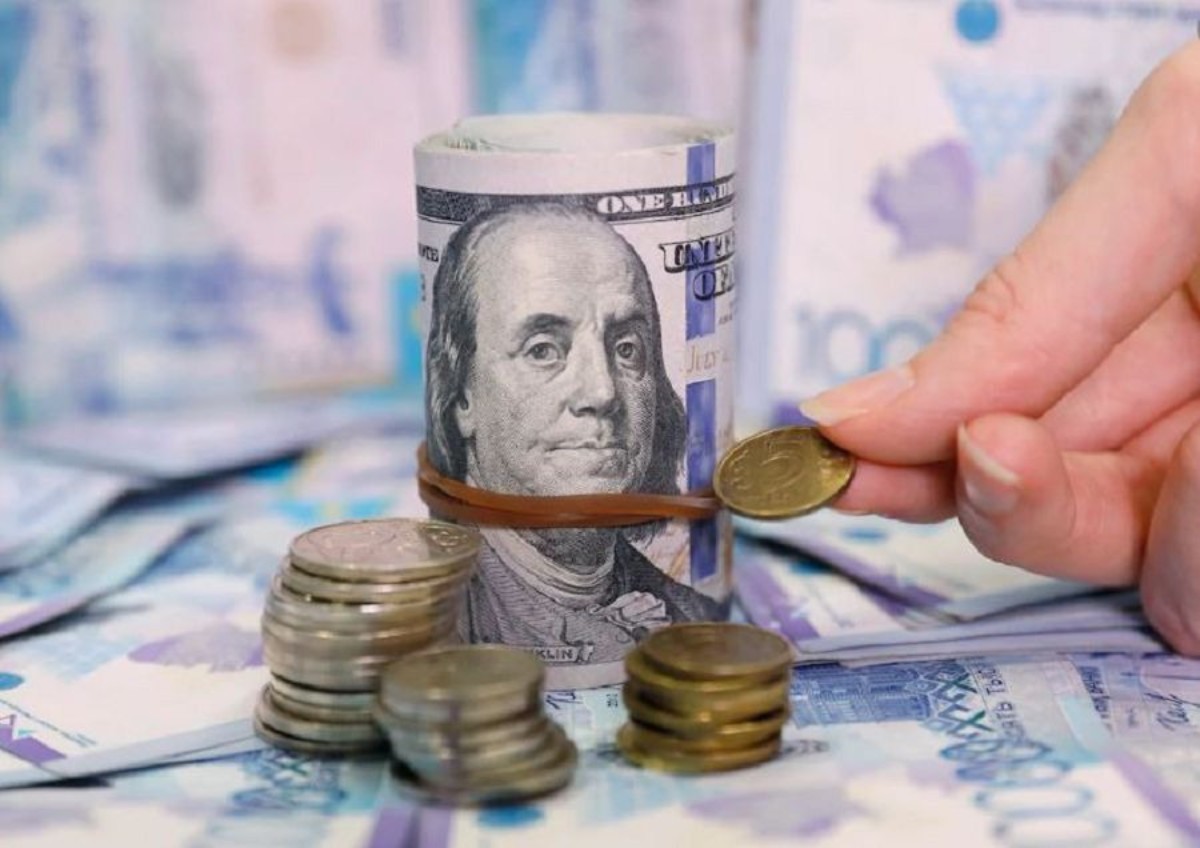 Бүгін доллар қанша теңгеден сатылып жатыр?