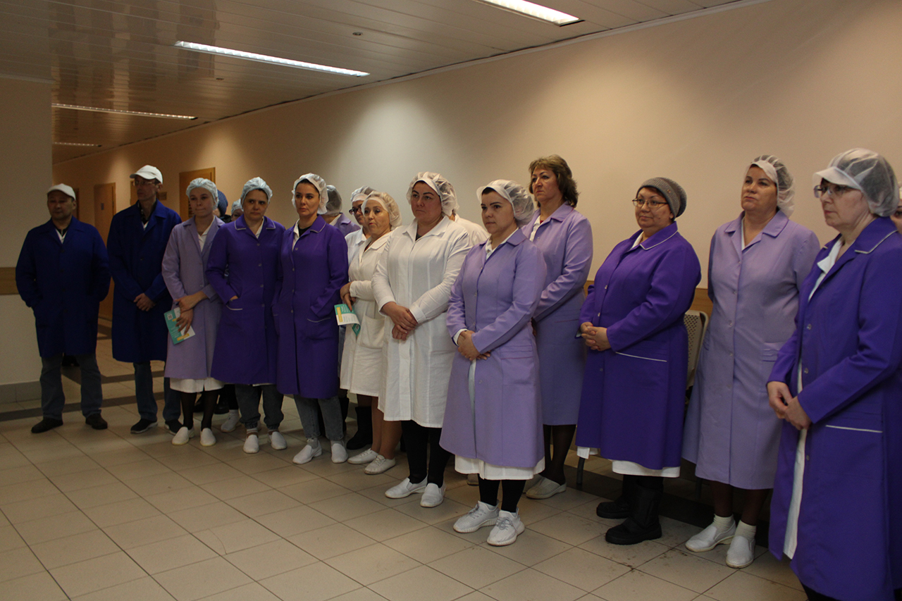 Қостанайлық кандидаттар «Баян Сұлу» АҚ еңбек ұжымымен кездесті