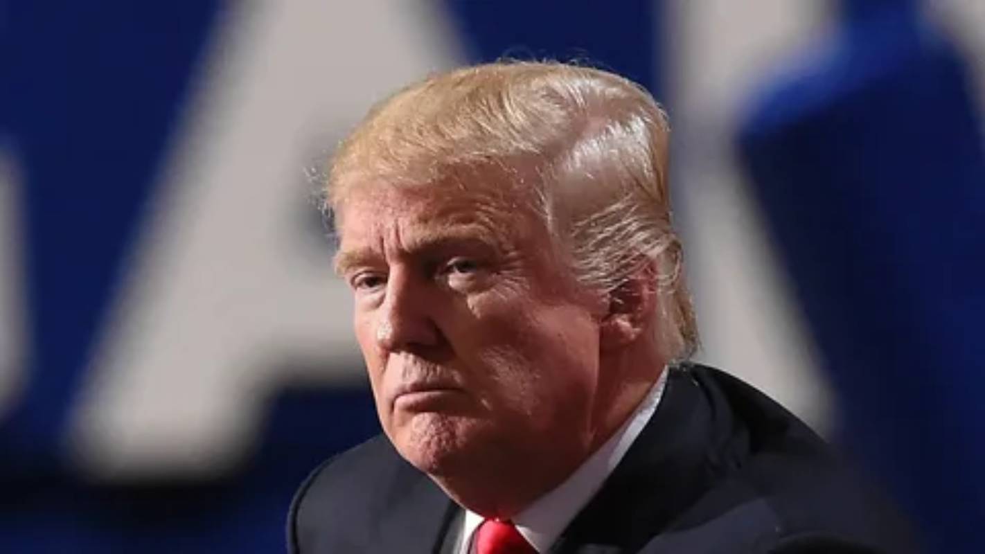 АҚШ-тың экс-президенті Дональд Трамп қамауға алынды