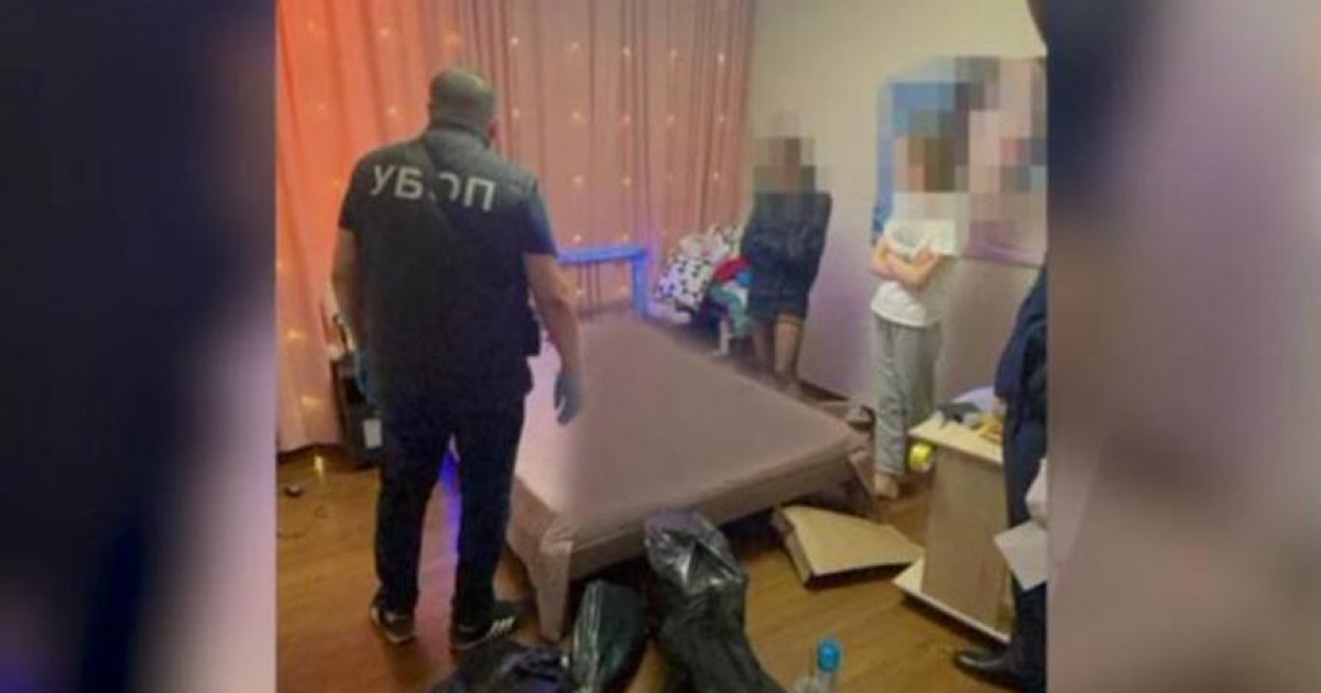 Модельдік агенттіктің атын жамылып порнографиямен айналысқан трансұлттық қылмыстық топ әшкереленді