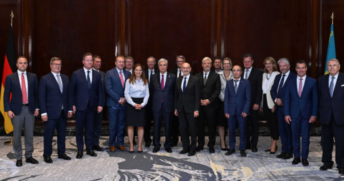Президент Қазақстан мен Германияның іскер тобының дөңгелек үстеліне қатысты