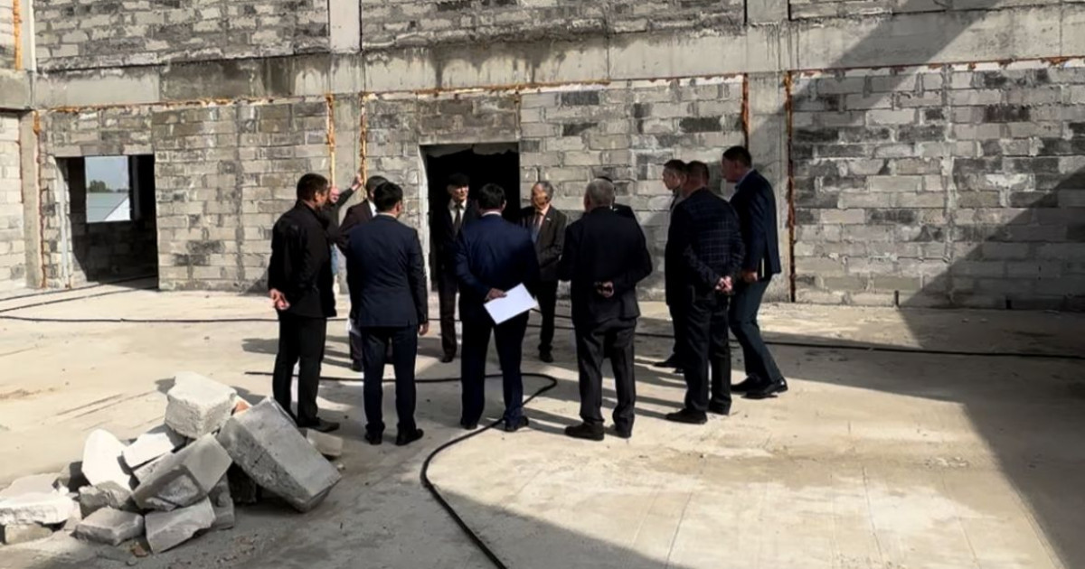 Алматы облысында 5 айдан бері мектептің құрылысы тоқтап тұр