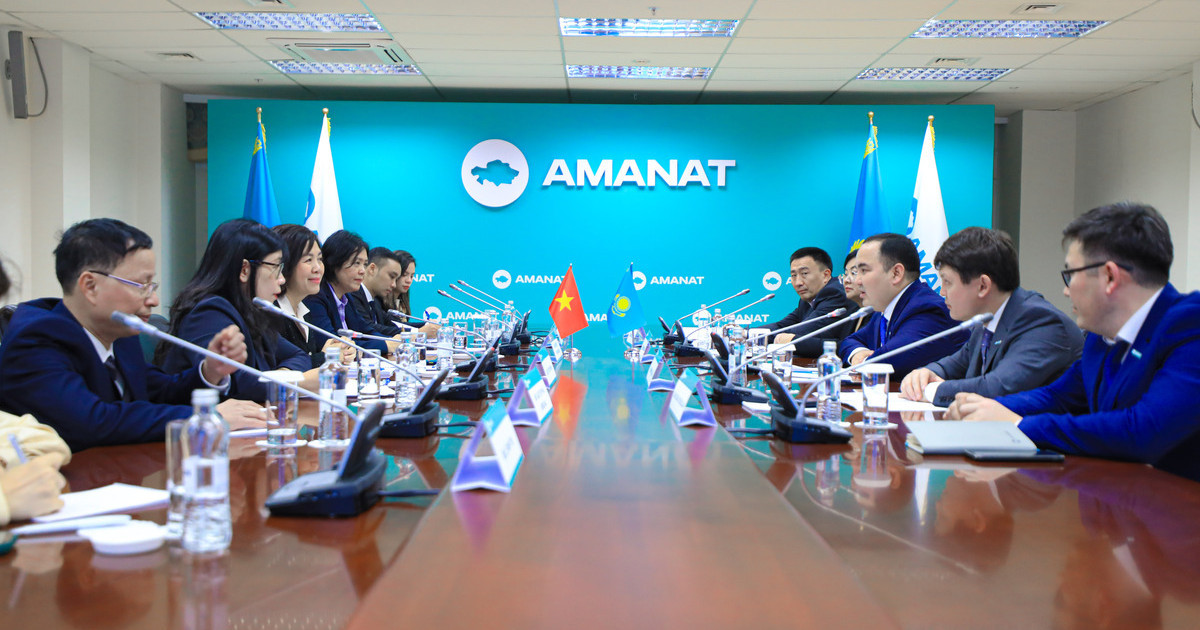 «AMANAT» пен Вьетнам Компартиясы арасындағы өзара ықпалдастық белсенді жалғасып келеді