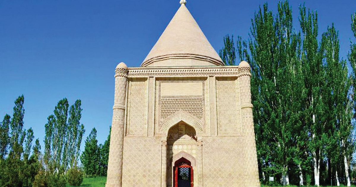 Аңыздар жерінде және Айша бибі мазаратындағы көне жазу