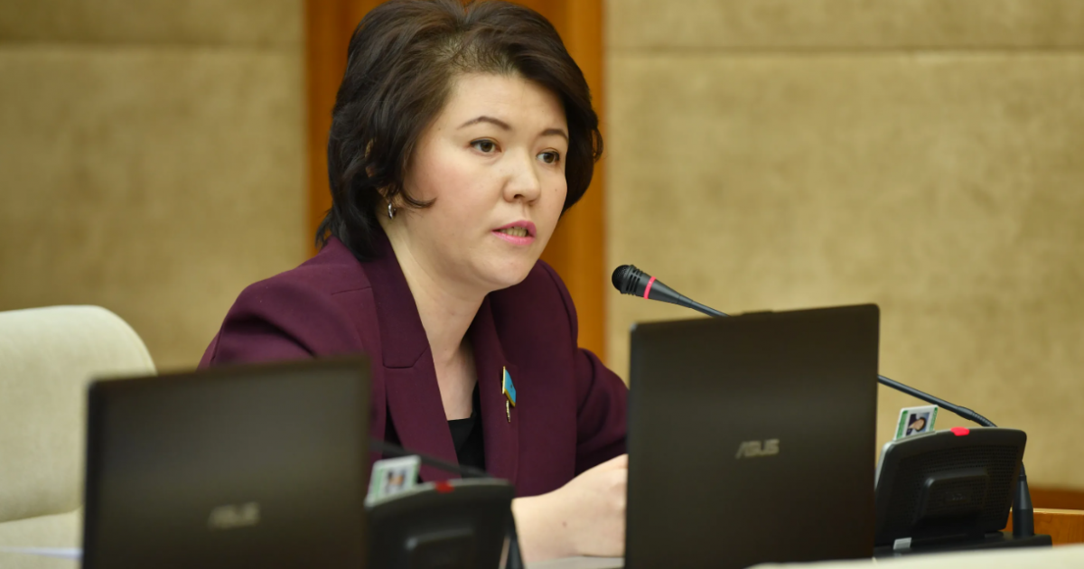 Жұлдыз Сүлейменова Қазақстанда 800-ден астам мектепте асхана жоқ екенін айтты