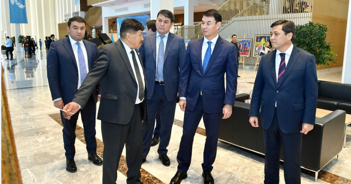 Тарихы терең төрт қақпалы Түркістан