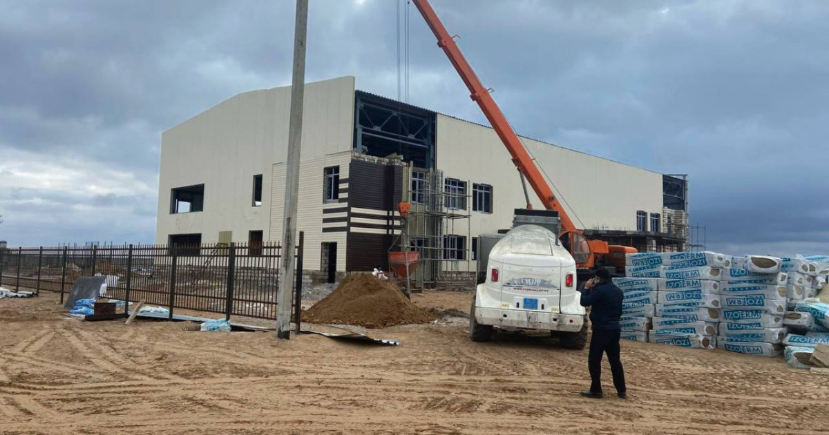 «AMANAT»: Атырауда Тасшағыл ауылында спорт кешені салынып жатыр