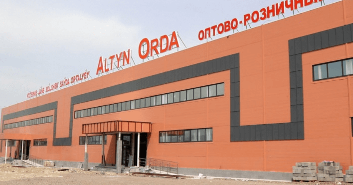 «Не орнымыз, не ақшамыз жоқ». «Алтын орда» базарында саудагерлер тағы шу шығарды