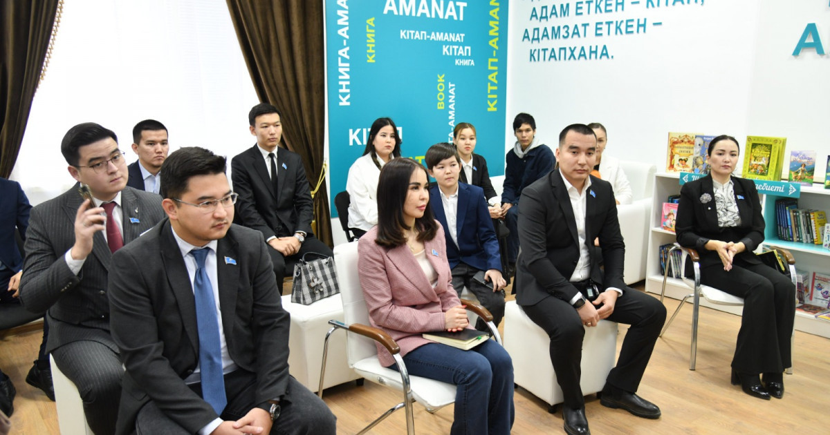 Атырауда «Кітап-AMANAT» жобасы аясында кездесу өтті