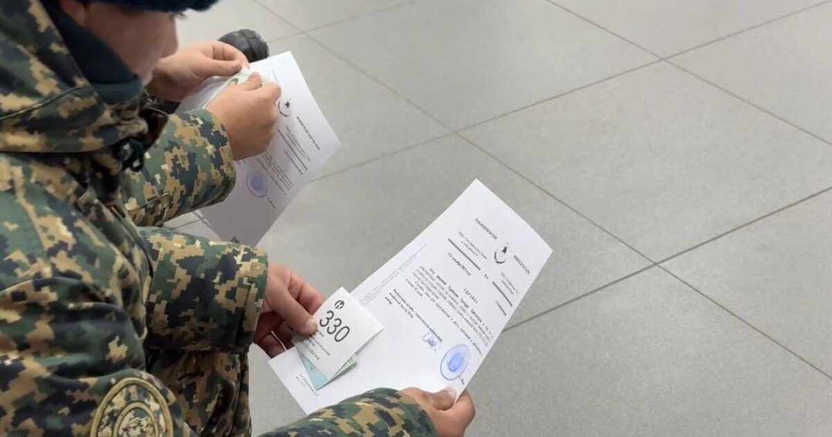 Банктерге 3 миллиард теңге қарыз: сарбаздар 2024 жылдан бастап кредиттік демалыс алады