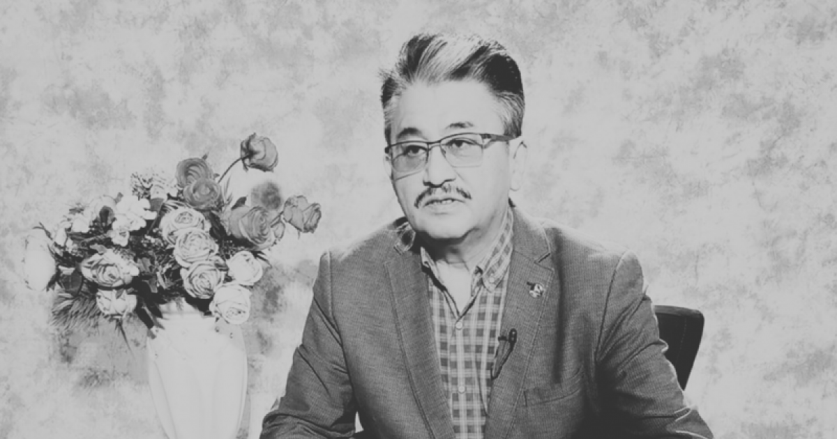 Тұңғышбай Жаманқұлмен бірге соққыға жығылған - Қазыбек Иса Асқар Наймантаев туралы естелік айтты