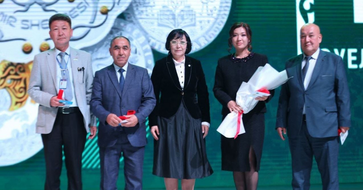 Түркістандағы ілкімді істер