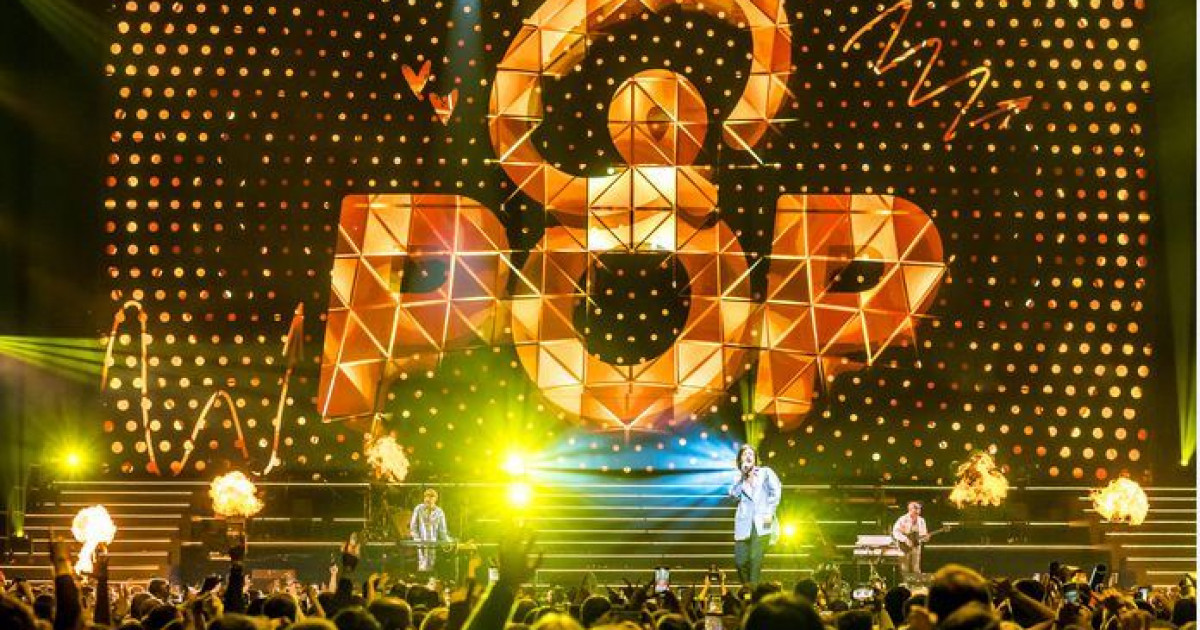 Бүгінгі ән бұрынғы әннен өзгерек...