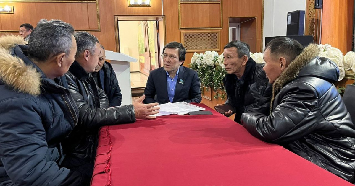 Мәжіліс депутаты Аягөз қаласының тұрғындарымен кездесті