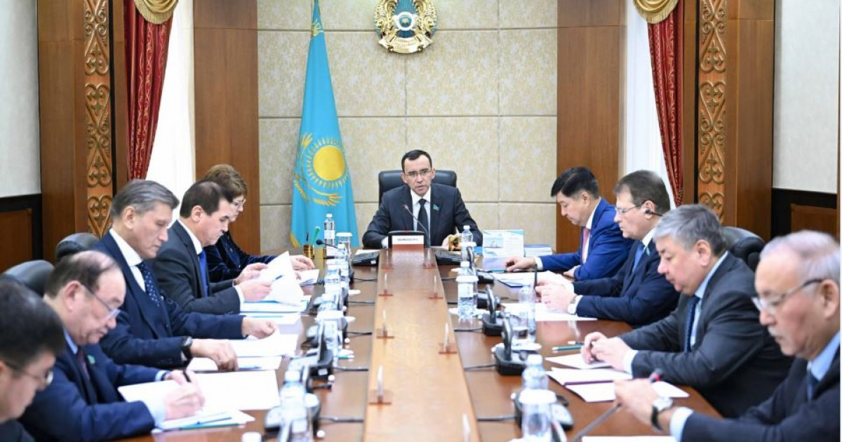 Сенат отырысы