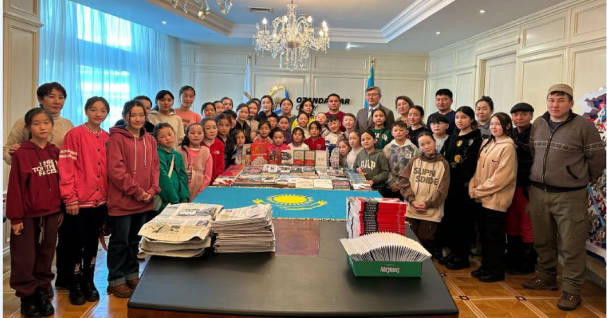 Атажұрттан  жүлдемен қайтты