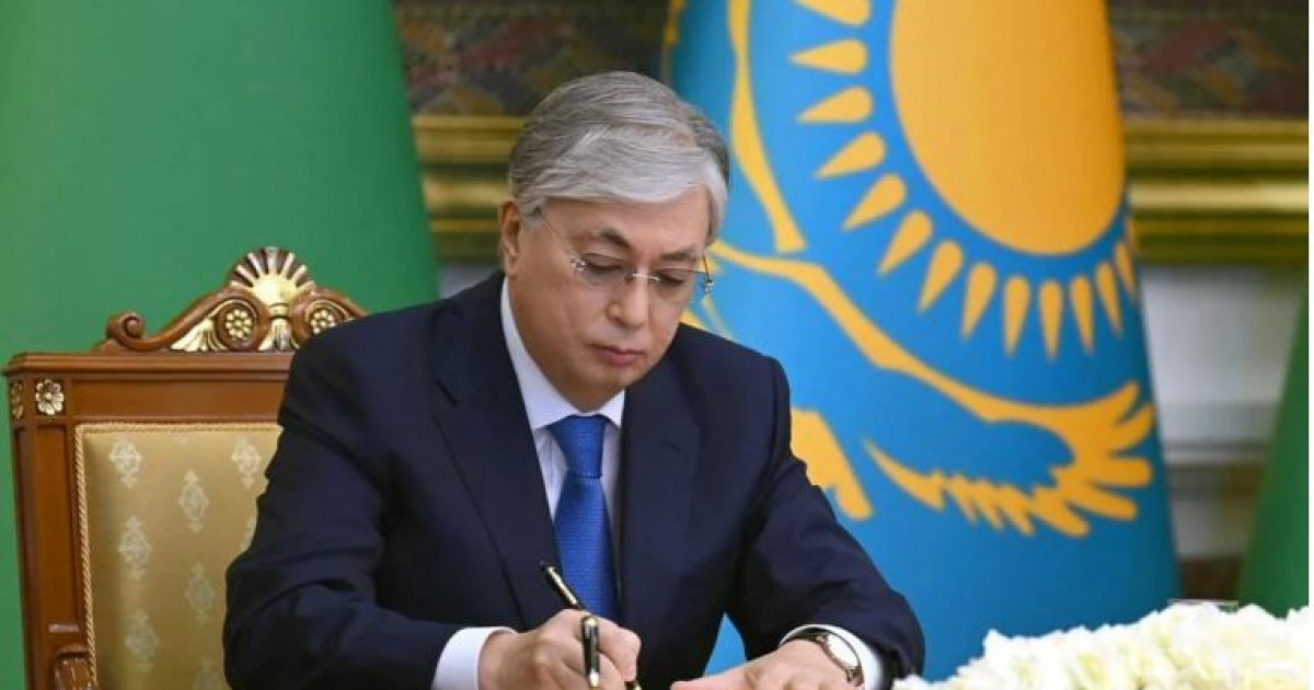 Президент қол қойды: Балалар қауіпсіздігі туралы заңға өзгеріс енгізілді