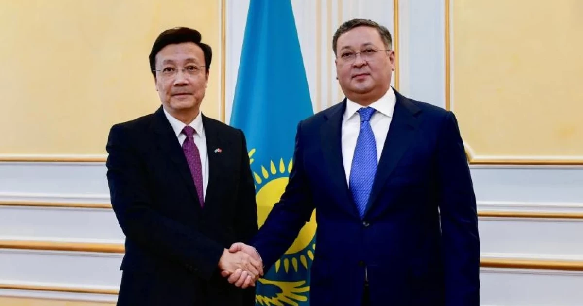 Сыртқы істер министрі Қытай елшісін қабылдады