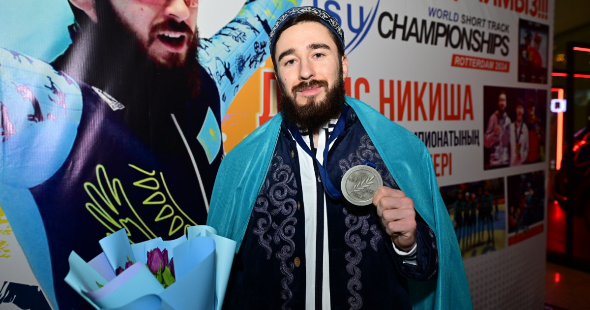 Шорт-тректен тарихи жеңіске жеткен спортшыны жанкүйерлер Астана әуежайынан күтіп алды