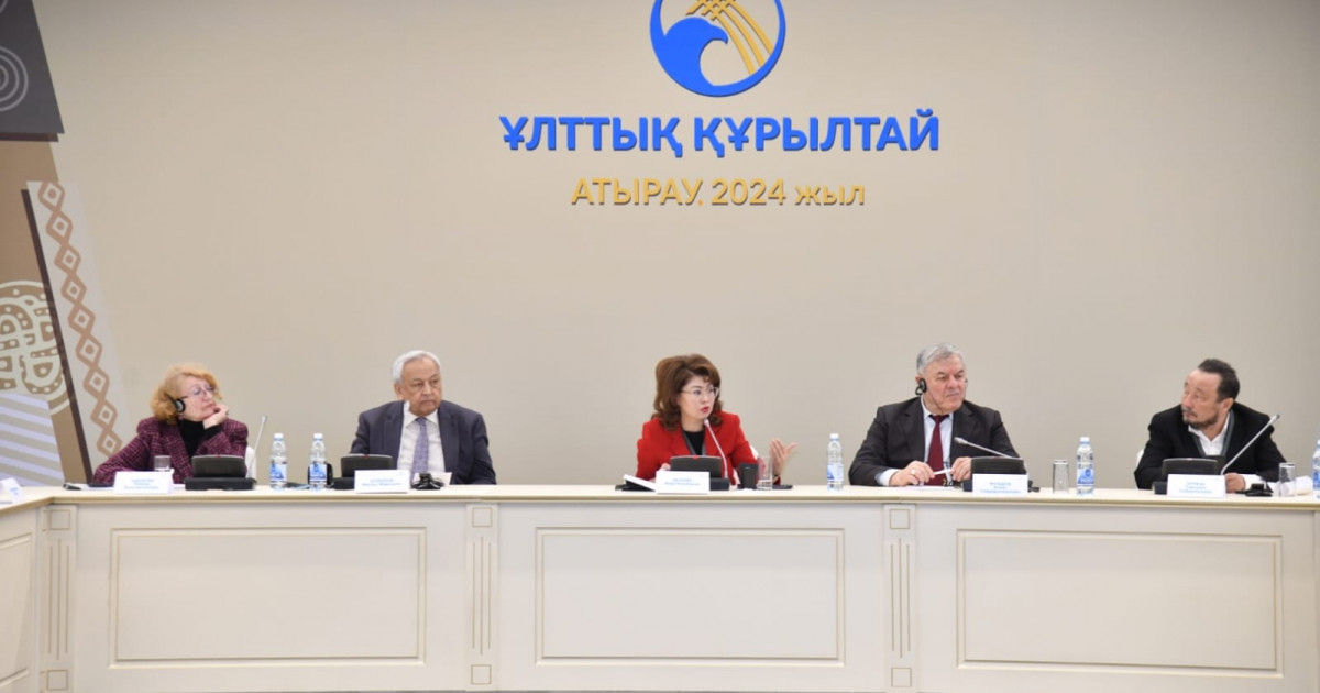 Ұлттық құрылтай: Мереке Құлкенов Бейбарыс пен Махамбет ғылыми орталығын ашуды ұсынды