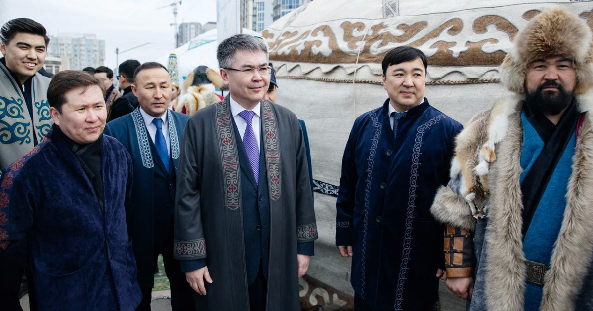 Ұлыстың ұлы күнінде Атыраудағы Исатай-Махамбет алаңында 15 киіз үй тігілді