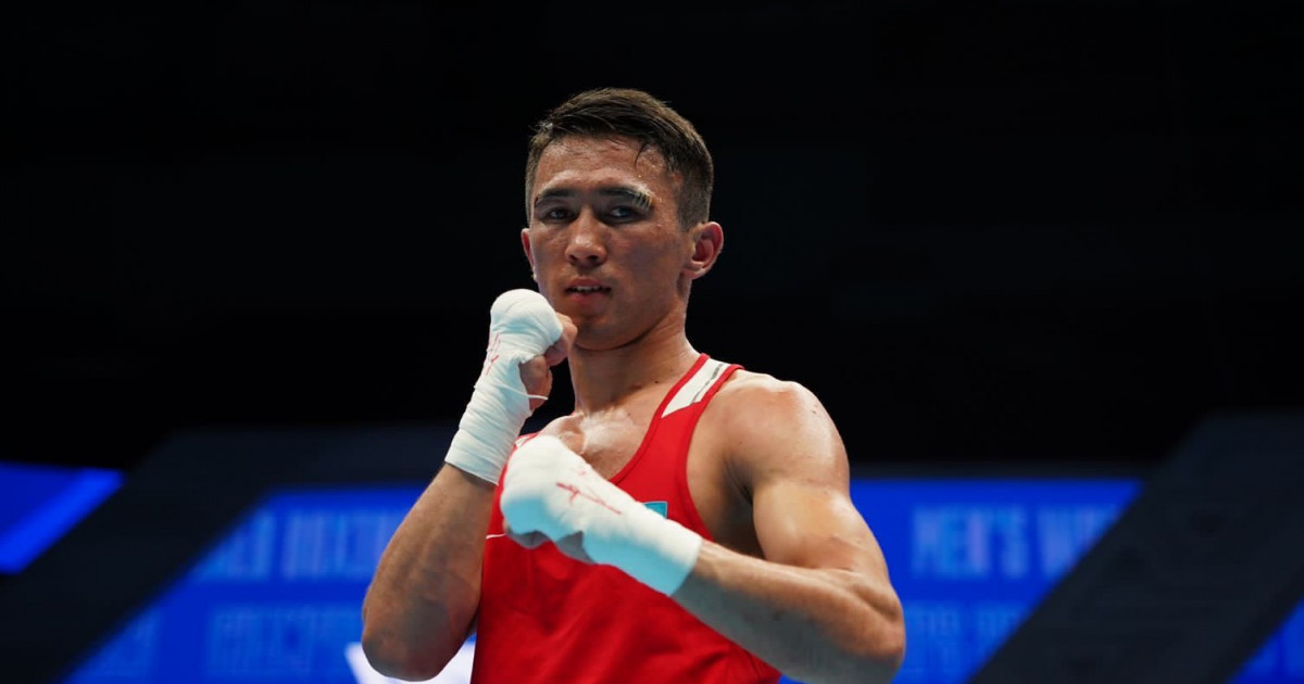 «Үшінші рет кездестік»: Махмұд Сабырхан таиландтық боксшыны қалай жеңгенін айтты