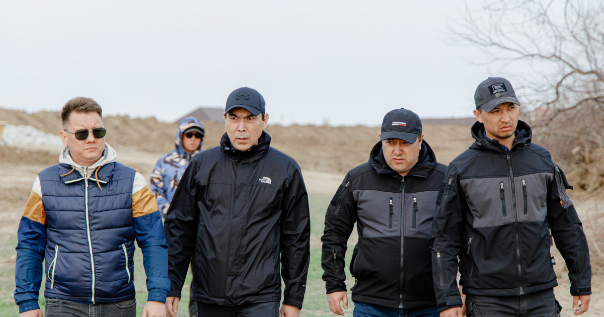 Атырауда «AMANAT» депутаттары ұзындығы 21,2 шақырым бөгет салуда