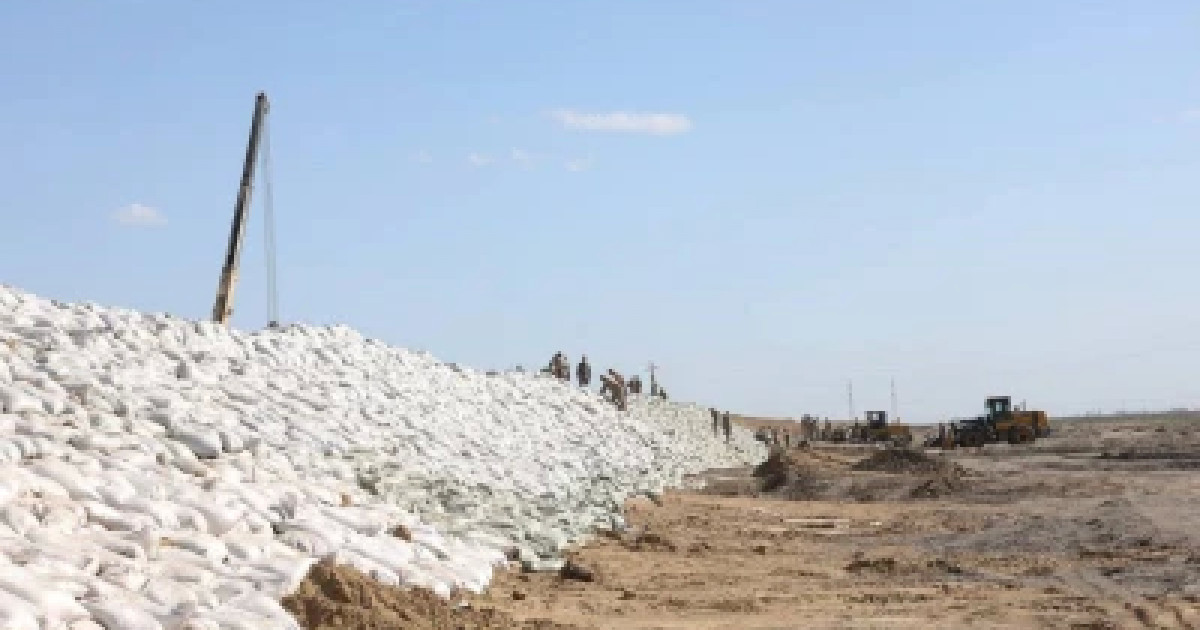 Атырауда Жайық жағалауын бекіту жұмыстары аяқталып қалды