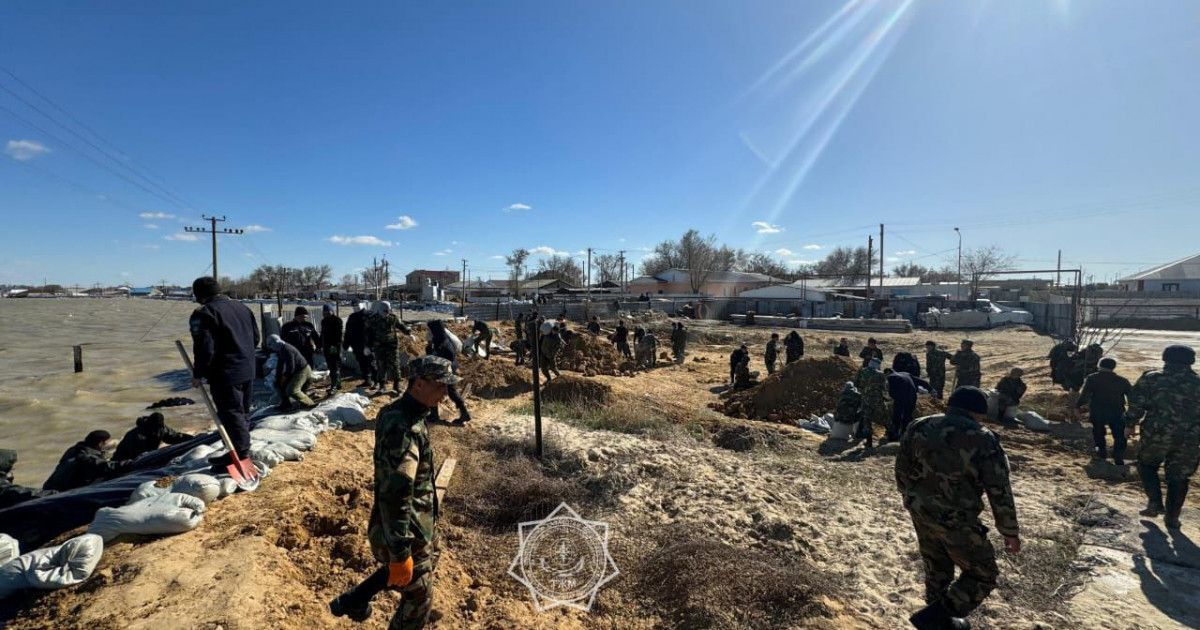 Батыс Қазақстан облысына министр барды, құтқарушылар белсенді жұмыс істеп жатыр