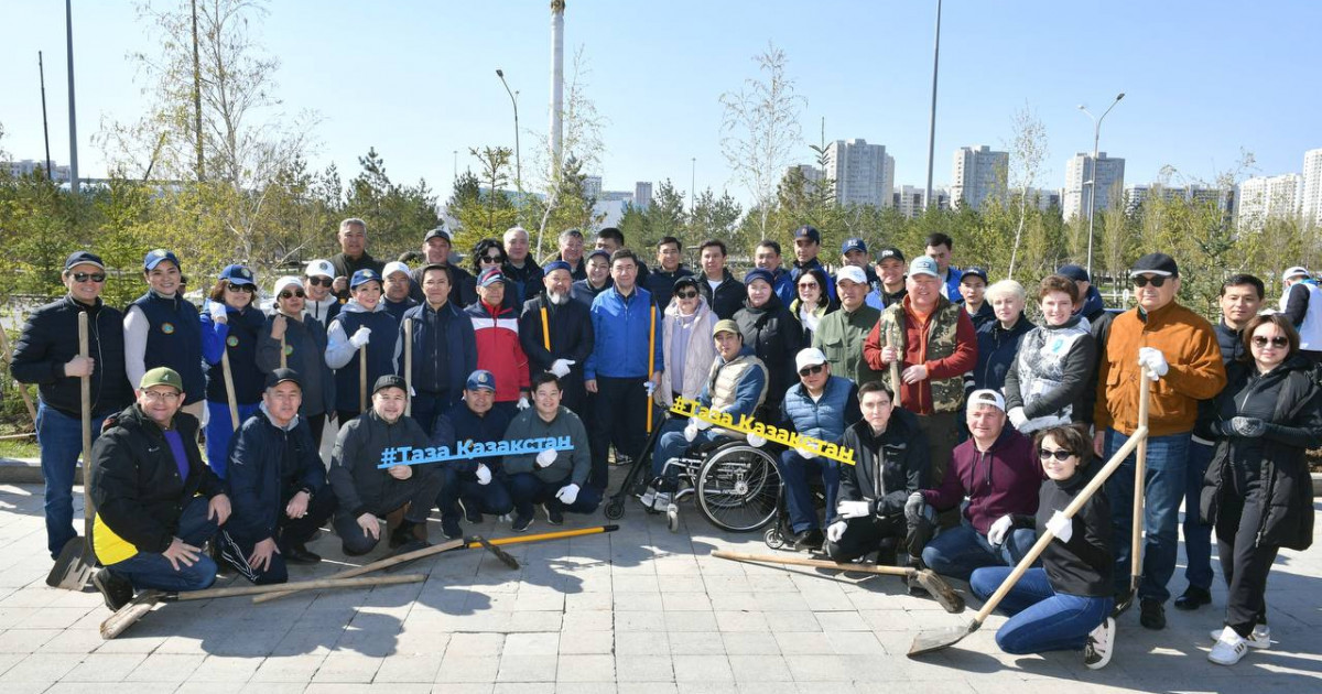 Депутаттар «Таза Қазақстан» акциясына қатысты