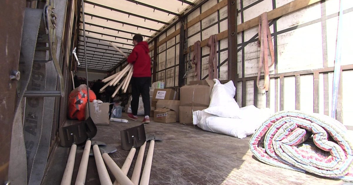 Елордалықтар Атырау қаласына гуманитарлық жүк тиелген  көлік жіберді