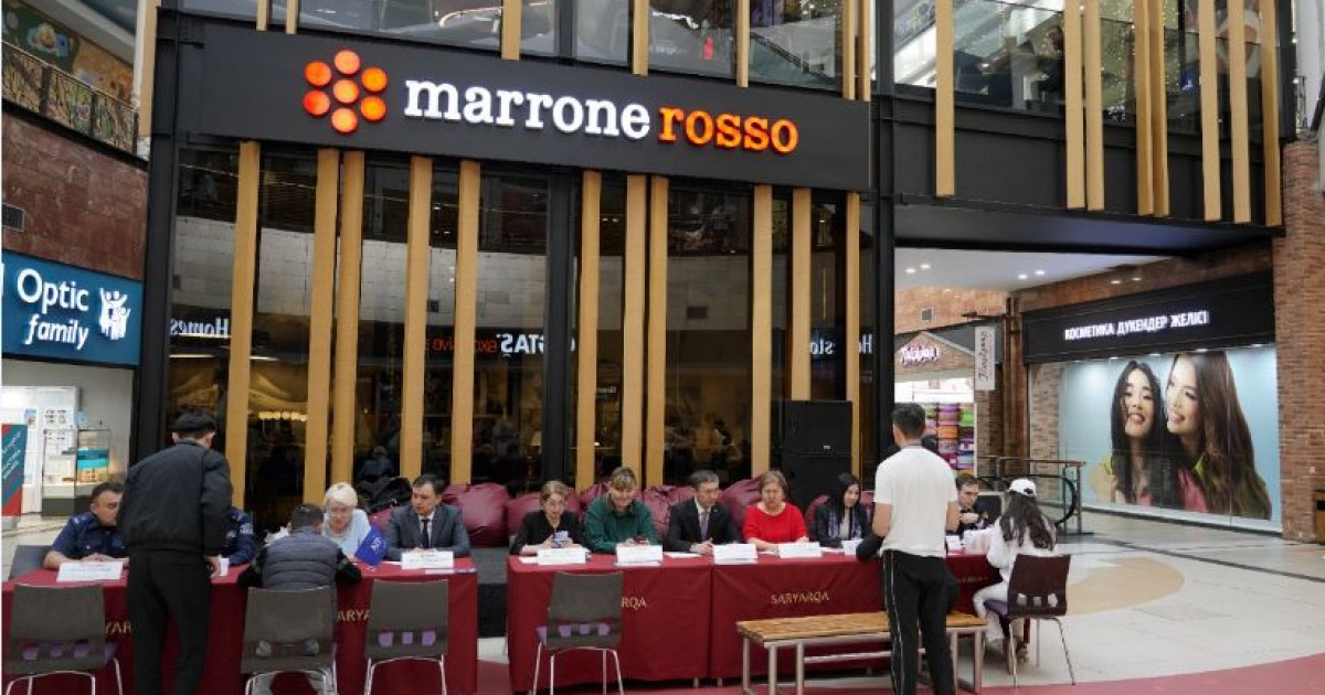 Құқықтық кеңес береді