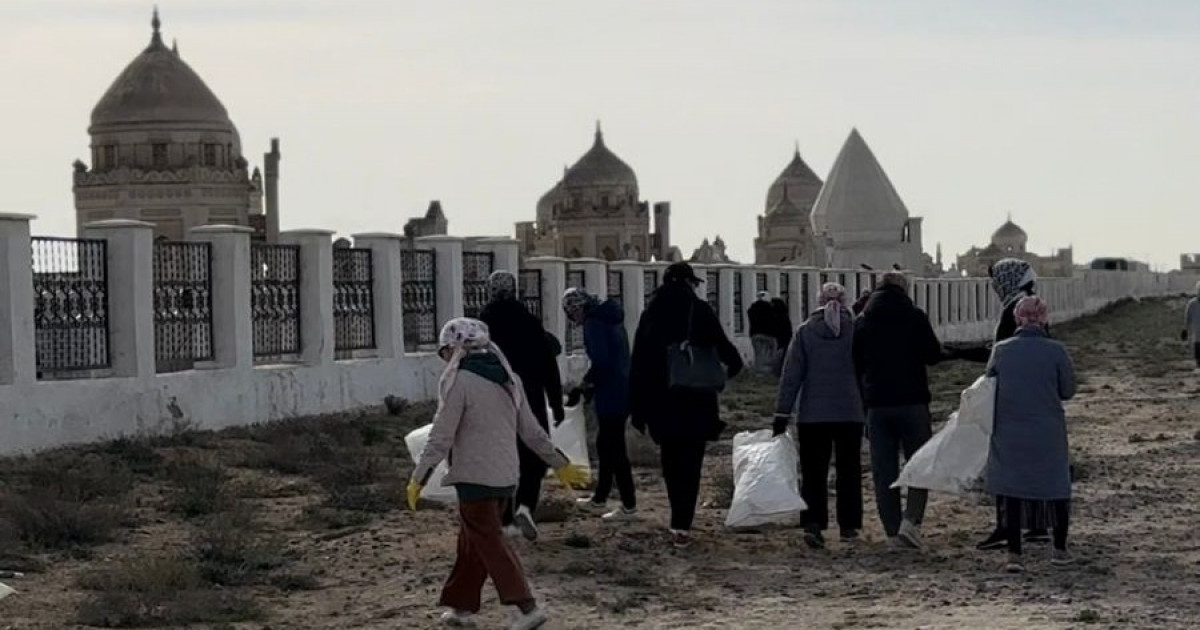 Маңғыстауда «Қошқар ата» қорымы аумағында сенбілік өтті