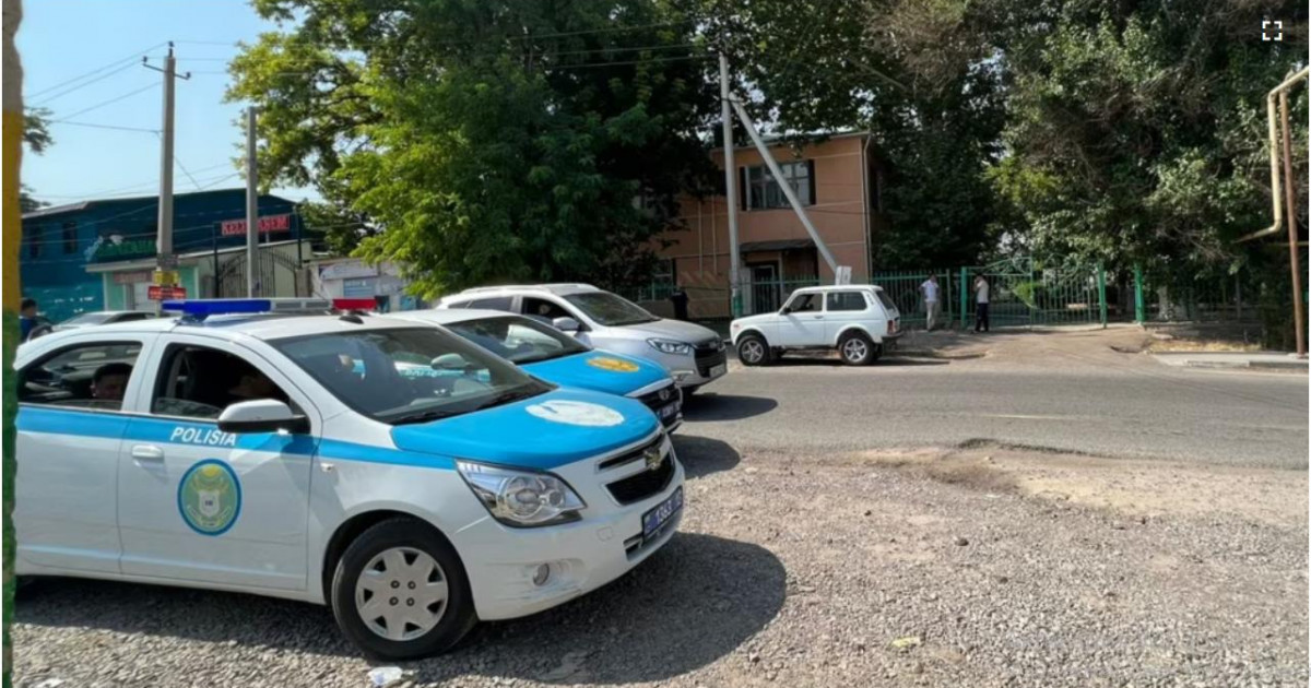 Зағамбар ауылындағы зорлық және өрт: полиция бастығы мәлімдеме жасады