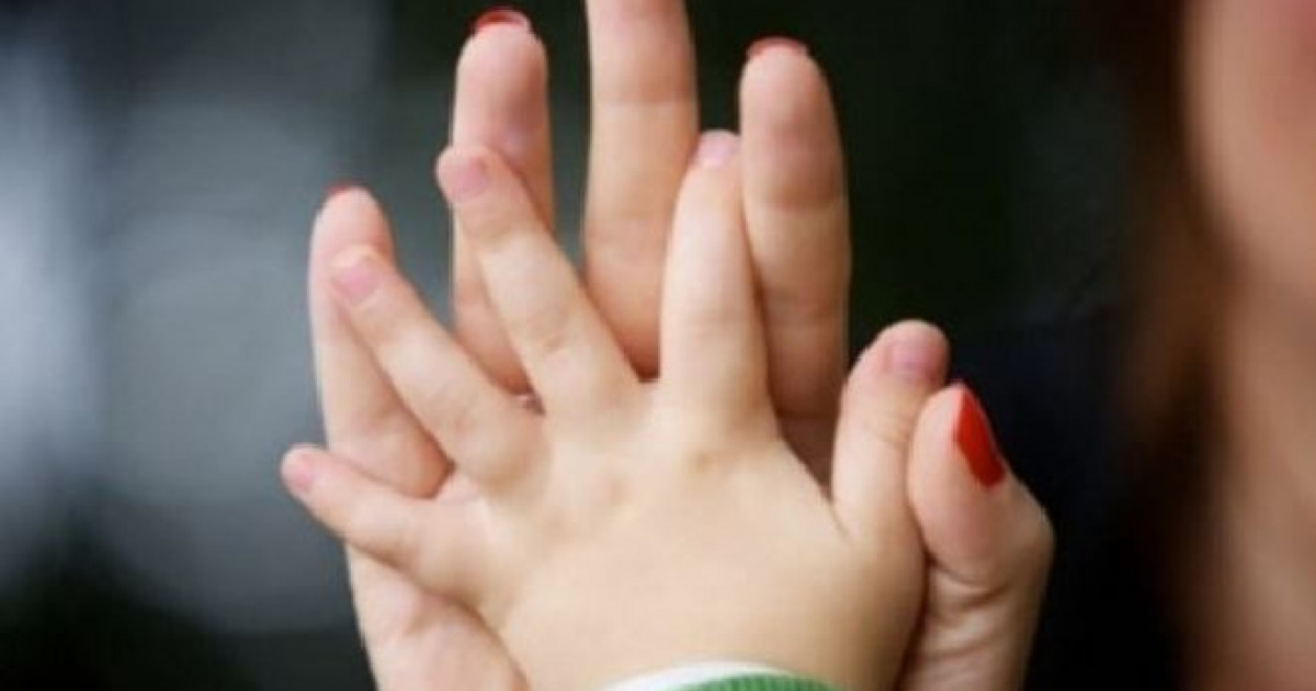 Жалғыз өзі жабырқап...