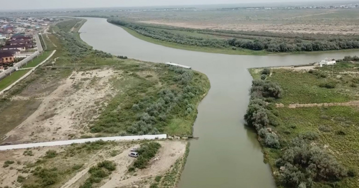 Жайық өзеніндегі су арнасынан асты ма? – Қазгидромет соңғы мәліметті жариялады