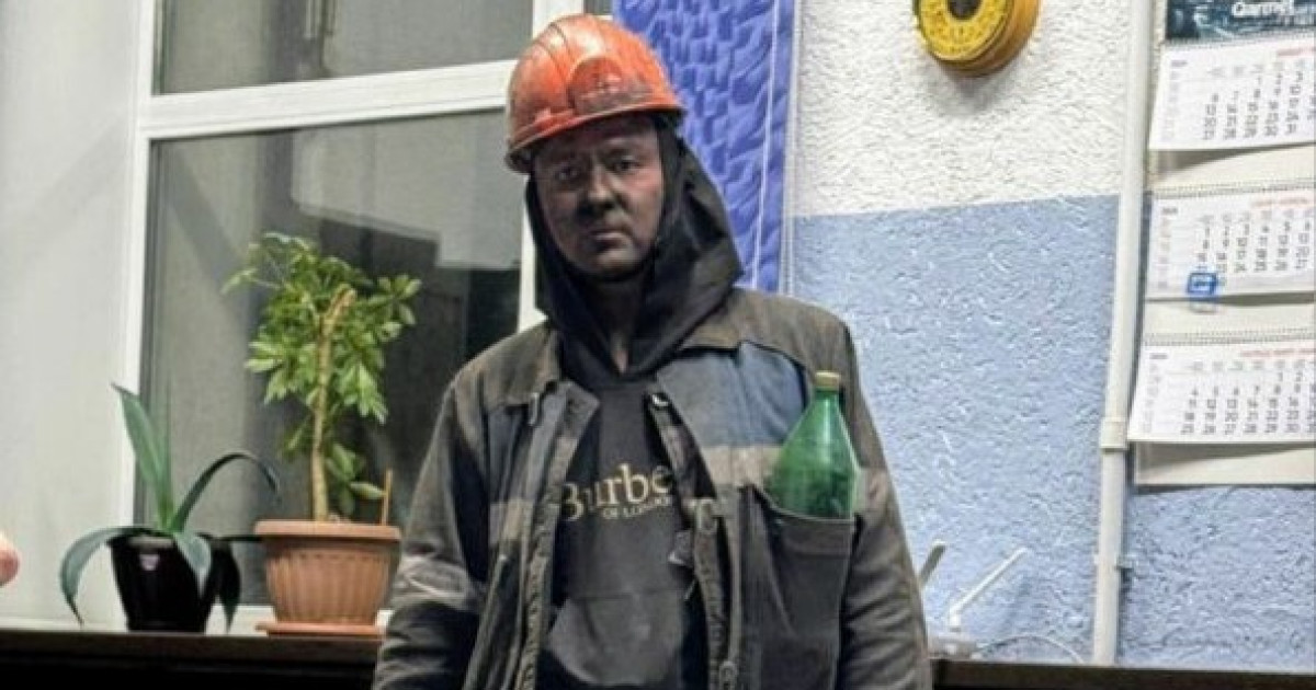 187 кенші жер бетіне шығарылды: Қарағанды облысындағы шахтада тағы да өрт тұтанды