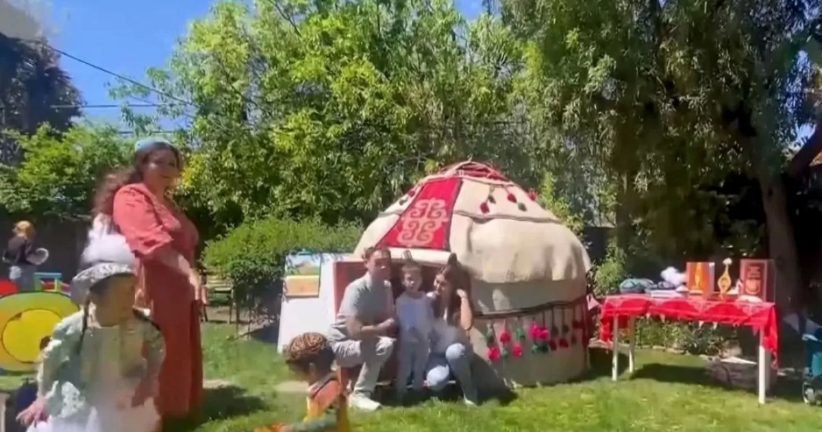 Америкада тұңғыш қазақ балабақшасы ашылды