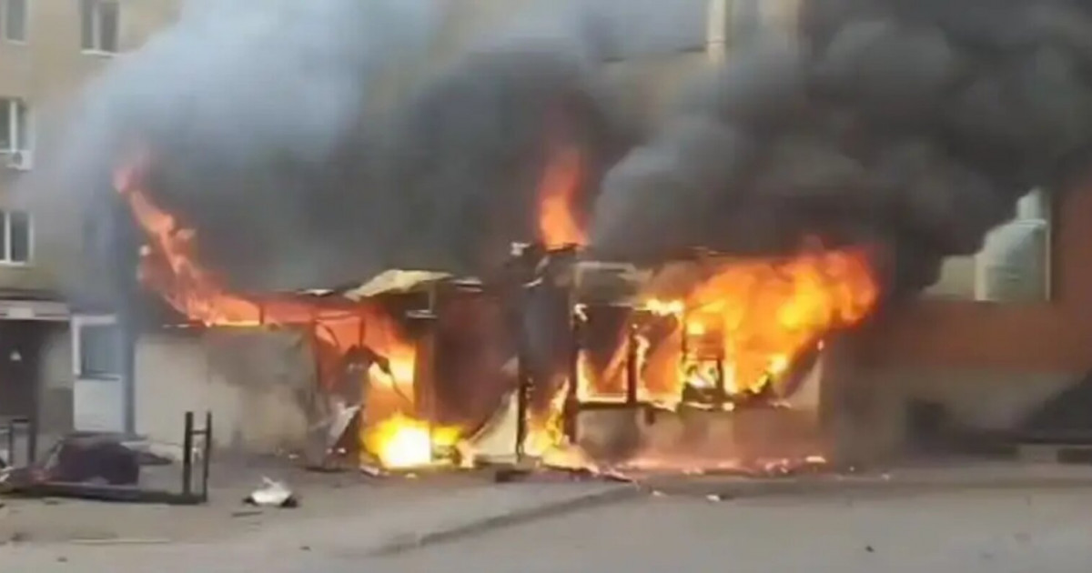 Астанада донер кафесі түгі қалмай жанып кетті