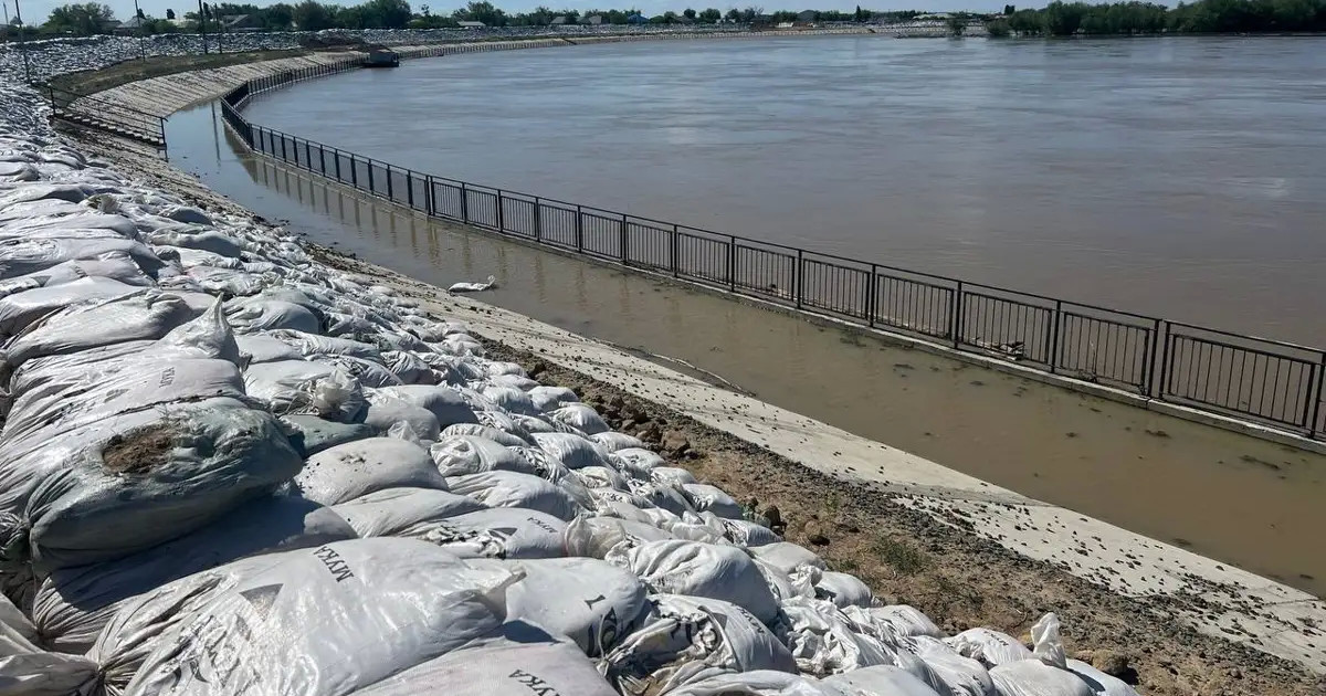 Атыраудағы Жайық өзенінде су деңгейі тағы көтерілді